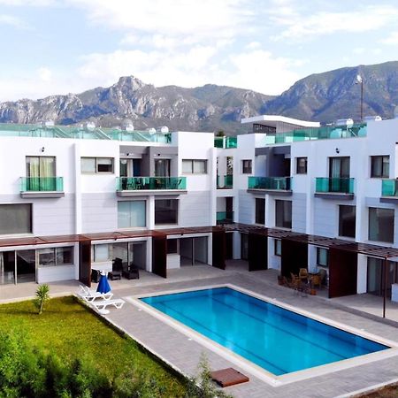 Sunshine Prestige Apartments Agios Georgios  Bagian luar foto